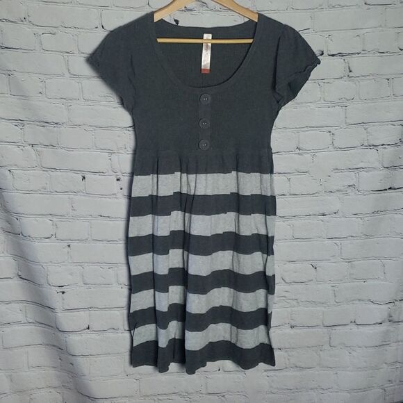 No Boundaries Gray Dress - Picture 1 of 6